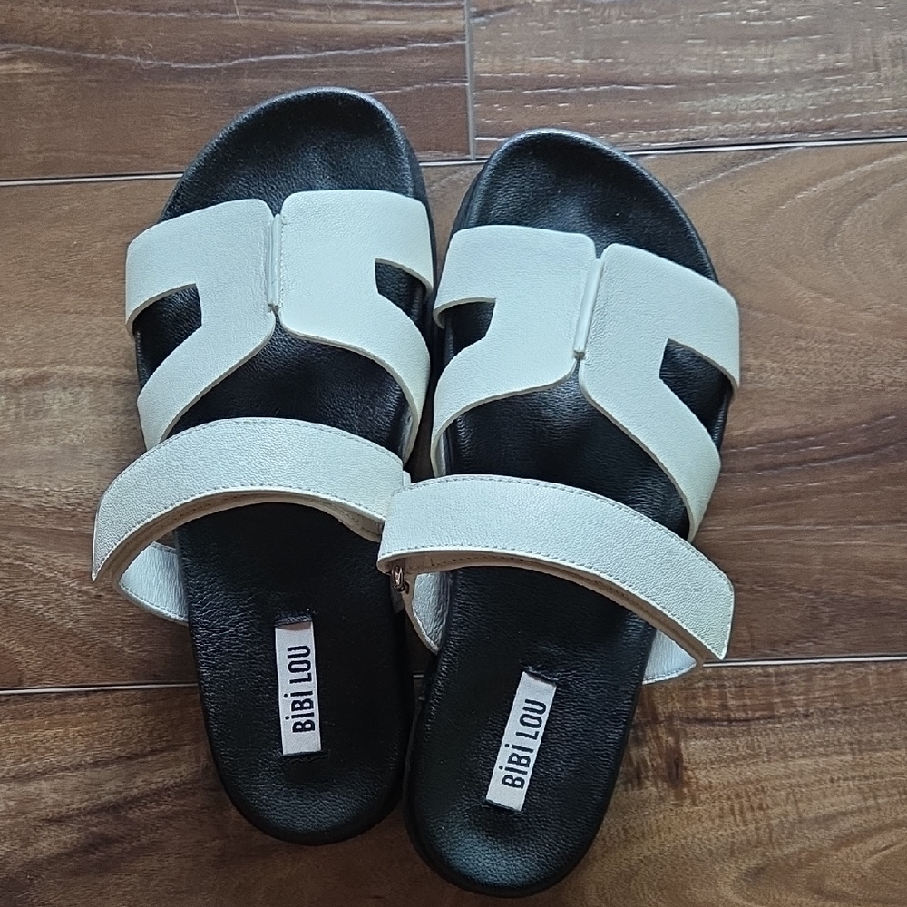 Bibi Lou Cut Out Sandals, White and Black, size 38